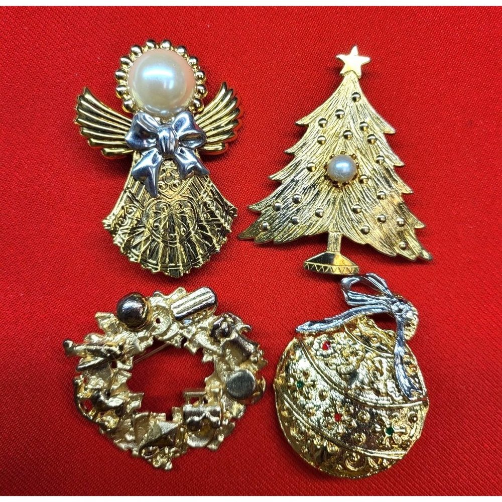 Christmas Pins Brooches Set of 4 Christmas Tree Angel Pearl Wreath Ornament - Picture 4 of 12